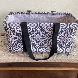 Thirty One Carryall Bag
